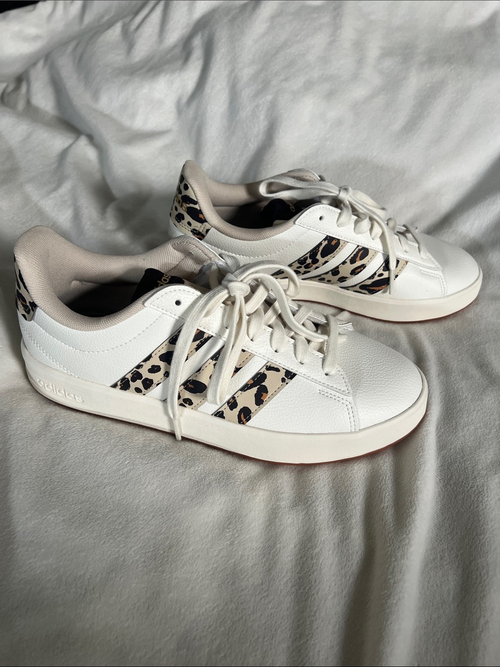 Adidas cloud foam Classic White Leather Sneakers with Leopard Stripes